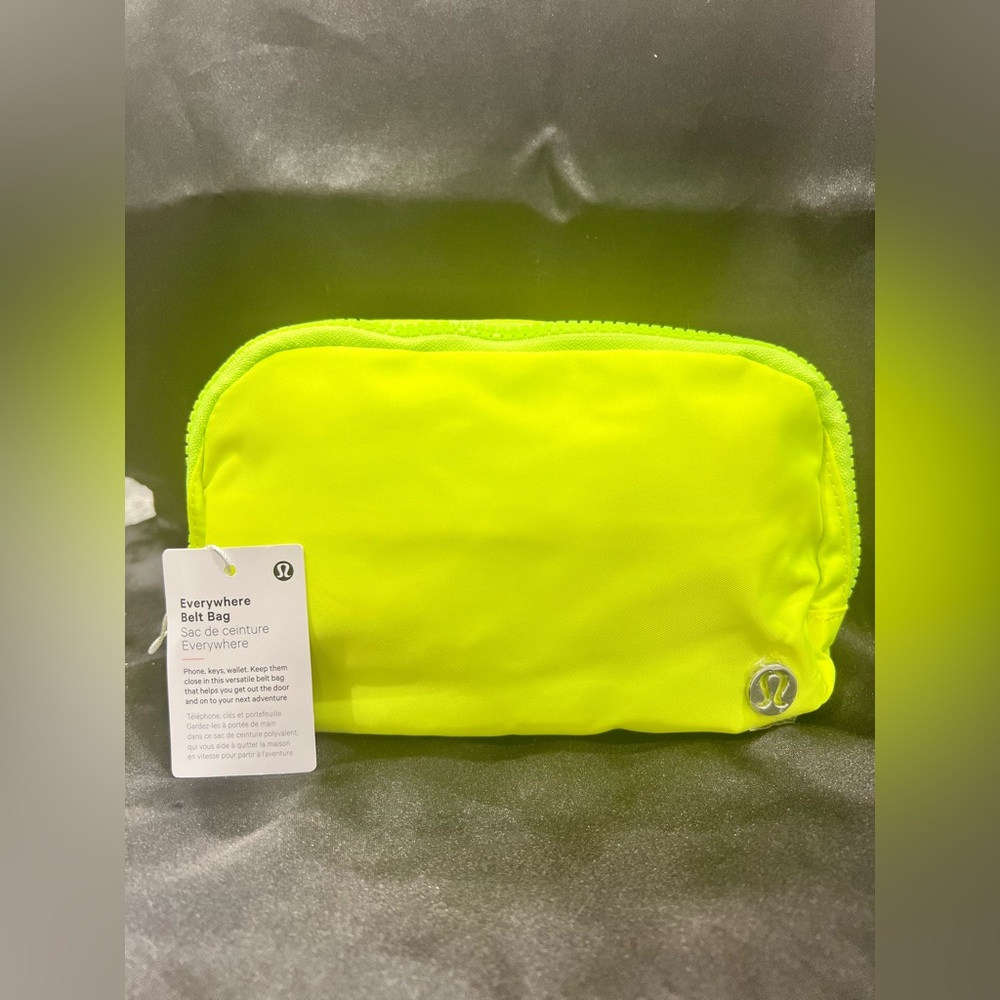 lululemon athletica Mini Everywhere Belt Bag in Neon Yellow
